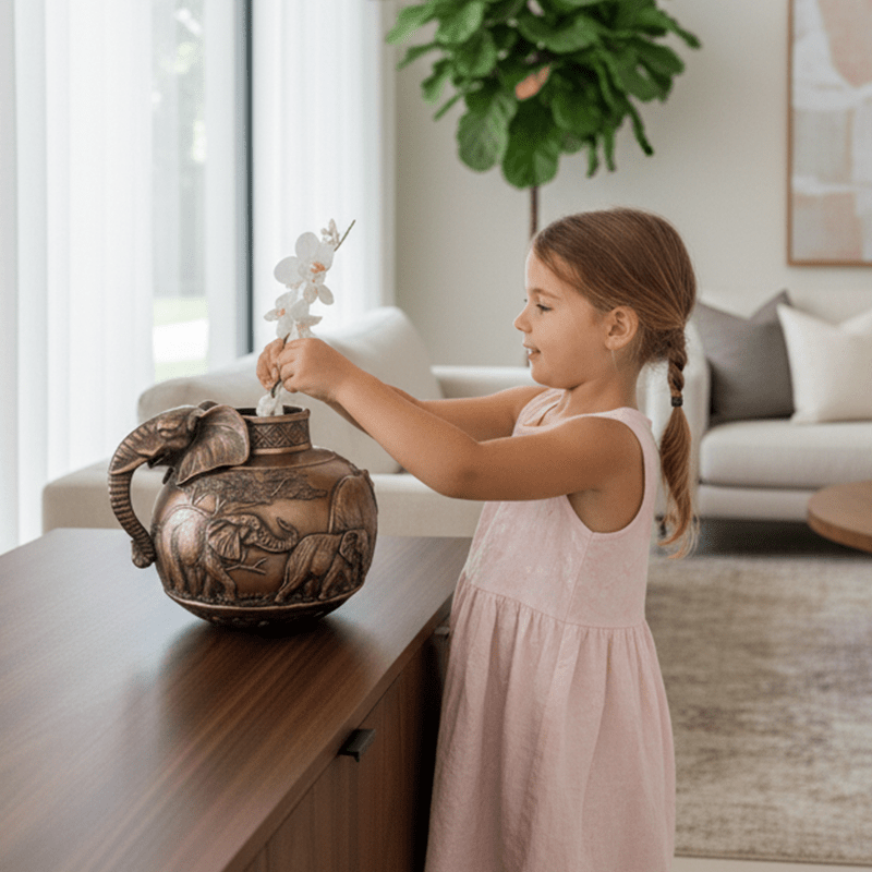 Dekoratif Fil Figürlü Tombul Vazo Saksı (32x27cm)