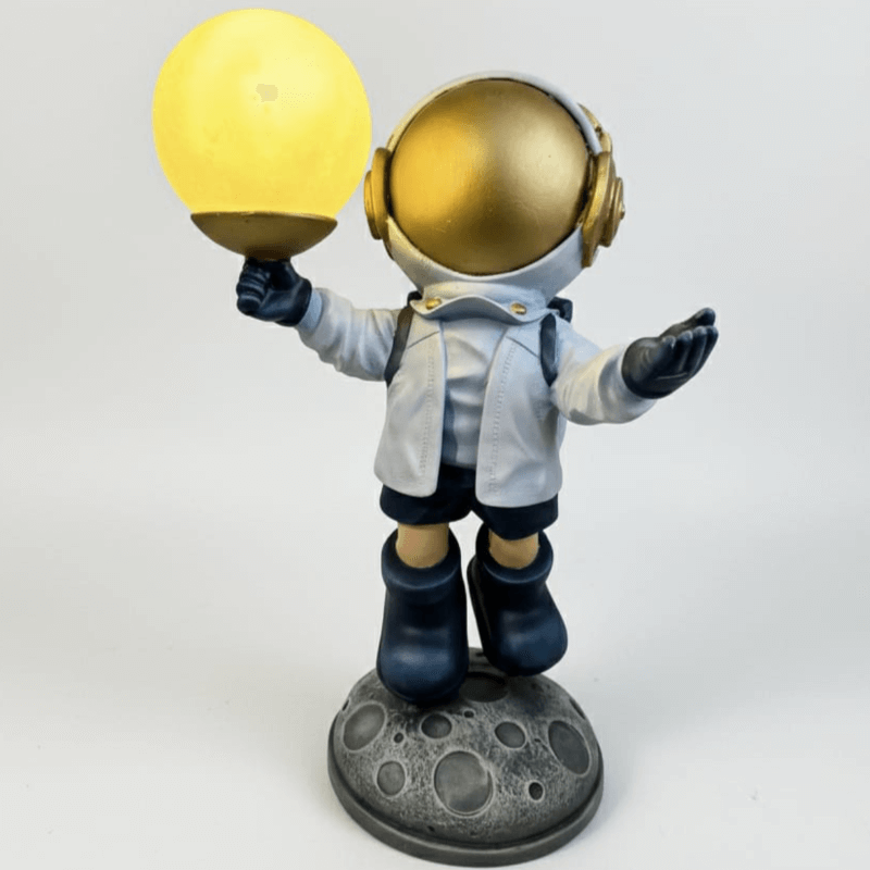 Dekoratif Lambalı Astronot Heykeli Dekorasyon Obje ve Biblo (42x24cm)  - 3